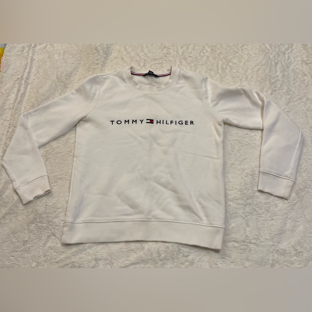 Tommy Hilfiger sweatshirt! Size:XS, Color:White